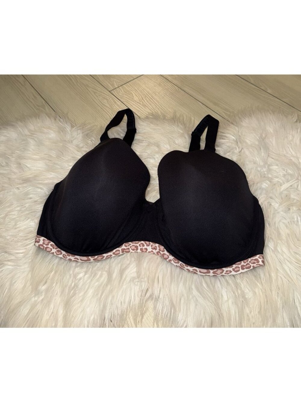 Bare by Bare Necessities The Favorite T-Shirt Bra Lined UW Womens 40DDD A10163